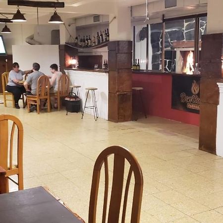 Hotel Caleta Olivia Hueso Per Exterior photo