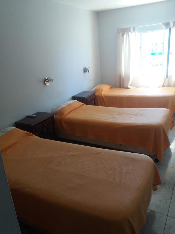 Hotel Caleta Olivia Hueso Per Exterior photo